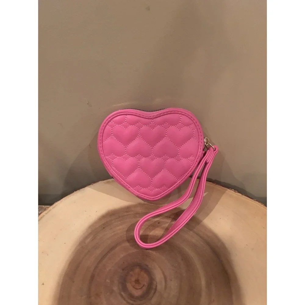 JUICY COUTURE‎ JUICY PINK FLAWLESS HEART ZIP AROUND WRISTLET WALLET BAG